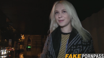 Порно пикап в такси русская девушка согласилась потрахаться с незнакомцем за деньги